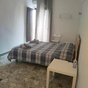 Airport Bagno Privato In Couette-café Catane