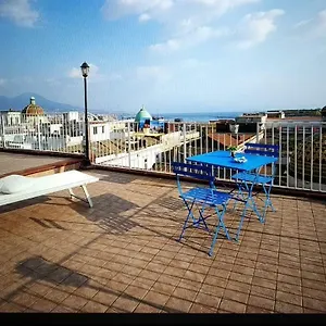 La Casa Sui Tetti Couette-café Naples