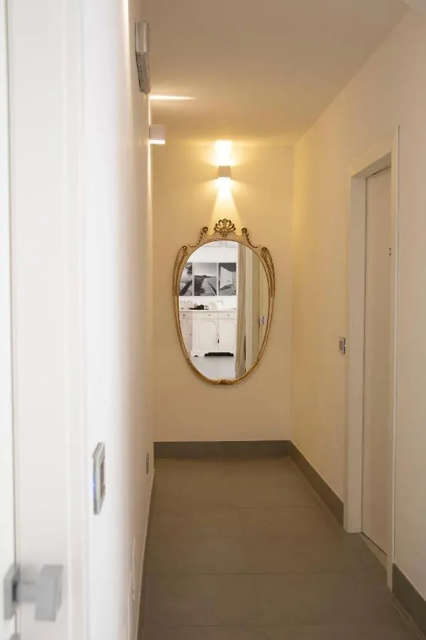 Domu Ajaju Guest House Villasimius