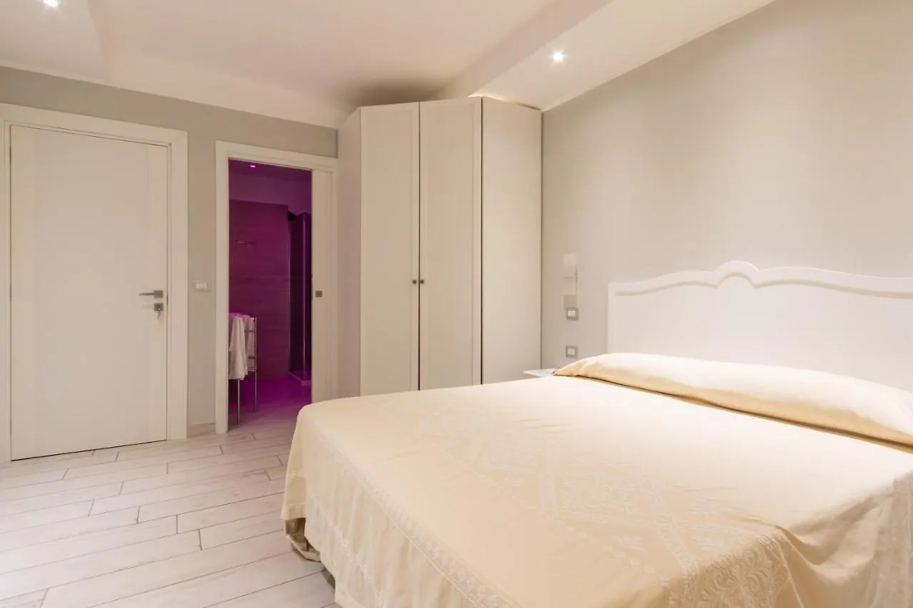 Domu Ajaju Guest House Villasimius