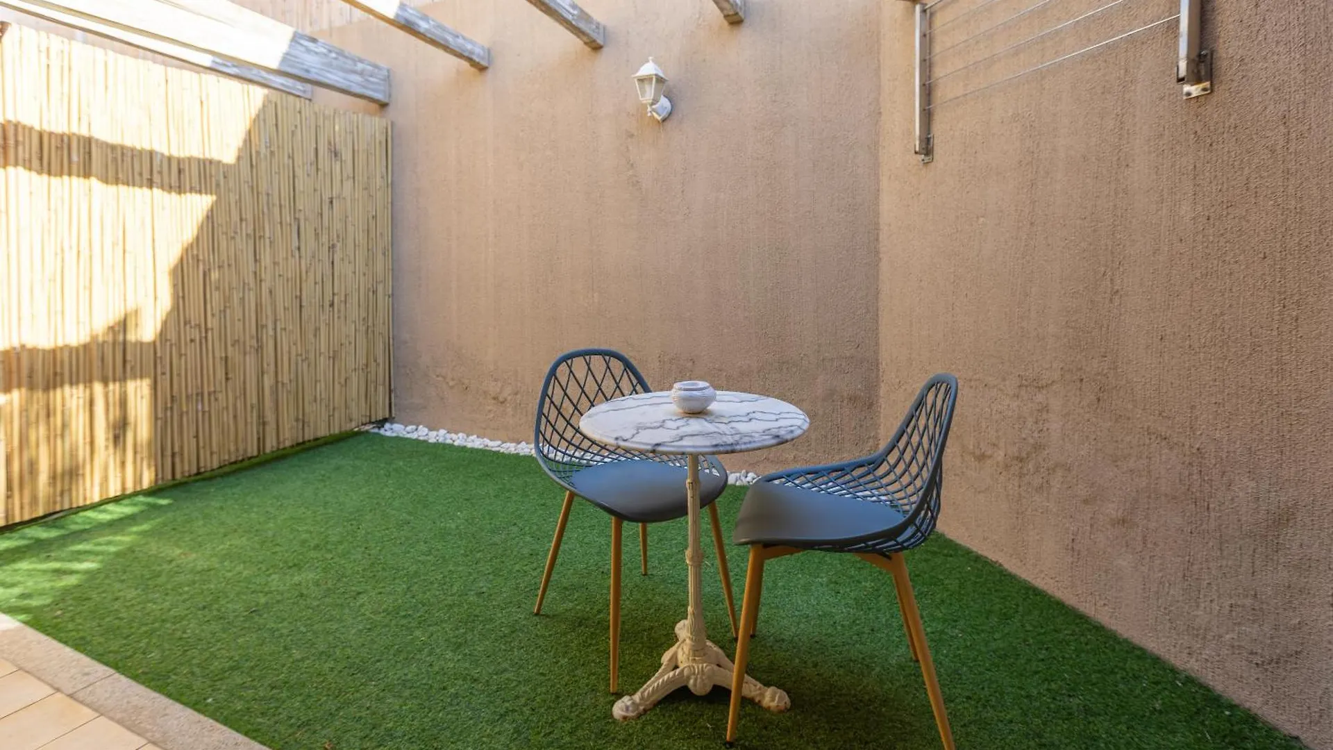 Domu Ajaju Guest House Villasimius